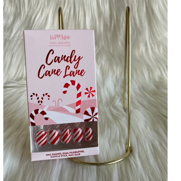 Red Aspen Nail Dashes- Candy Cane Lane (Short Square Candy Can Christmas Nails) - Picture 1 of 4